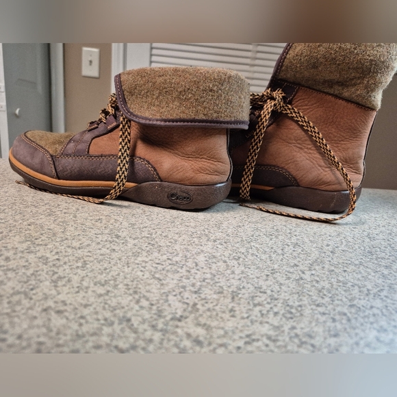 Chacos Brown Outdoor Boots Suze 8 - Picture 9 of 10